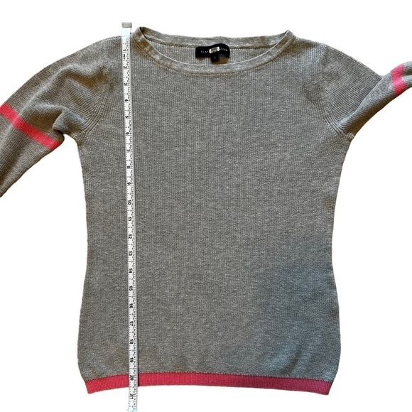 SLATE & WILLOW Grey Bell Sleeve Sweater Pink Stripe Detail Cotton Size Small - Picture 8 of 8